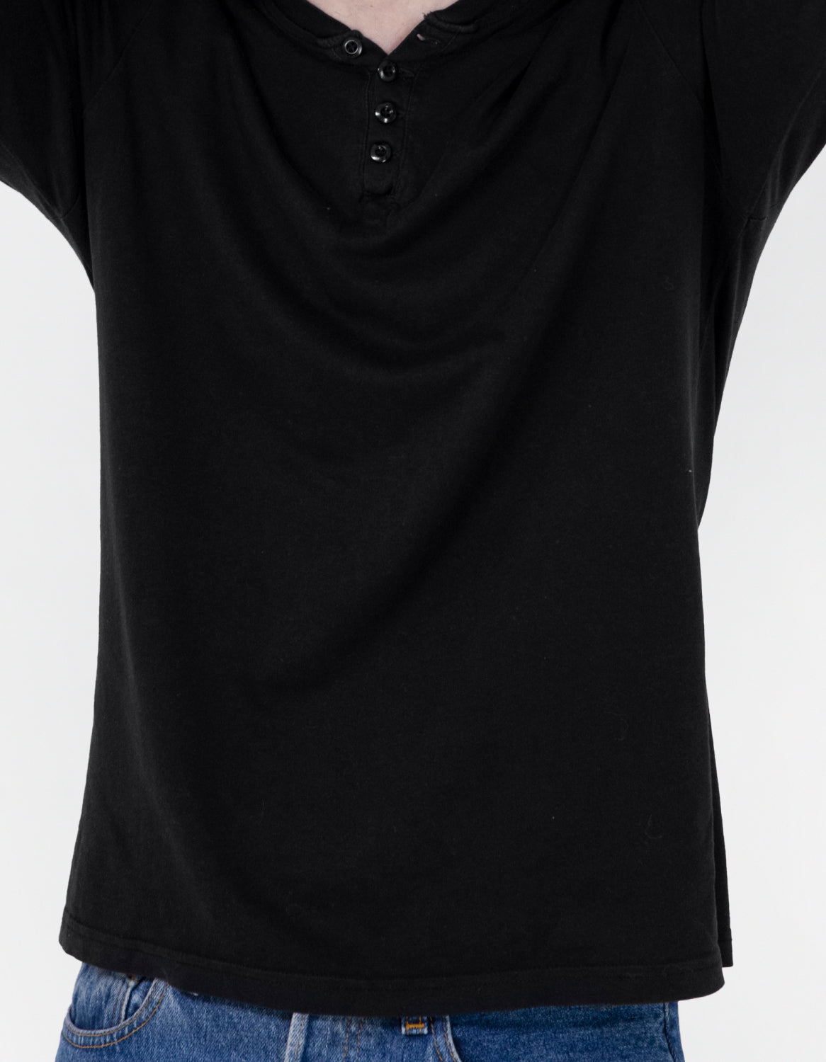 Black fine cotton t-shirt