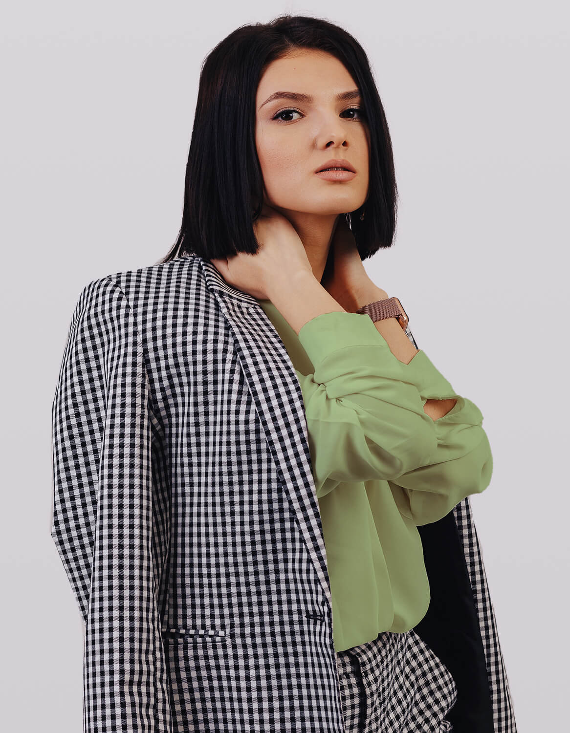 White shirt Off Check Coat