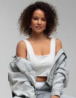 Short white sleeve less sando