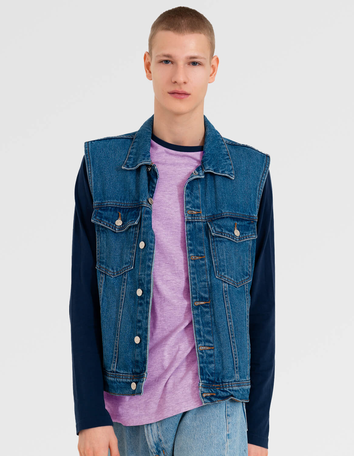 Denim half sleeve jacket